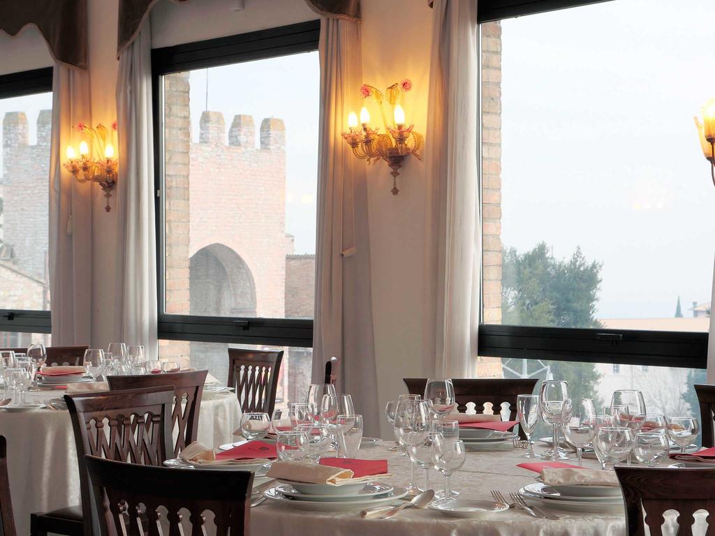 Hotel Windsor Savoia Assisi Bagian luar foto