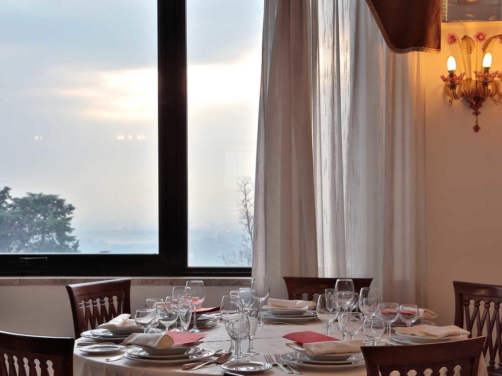 Hotel Windsor Savoia Assisi Bagian luar foto