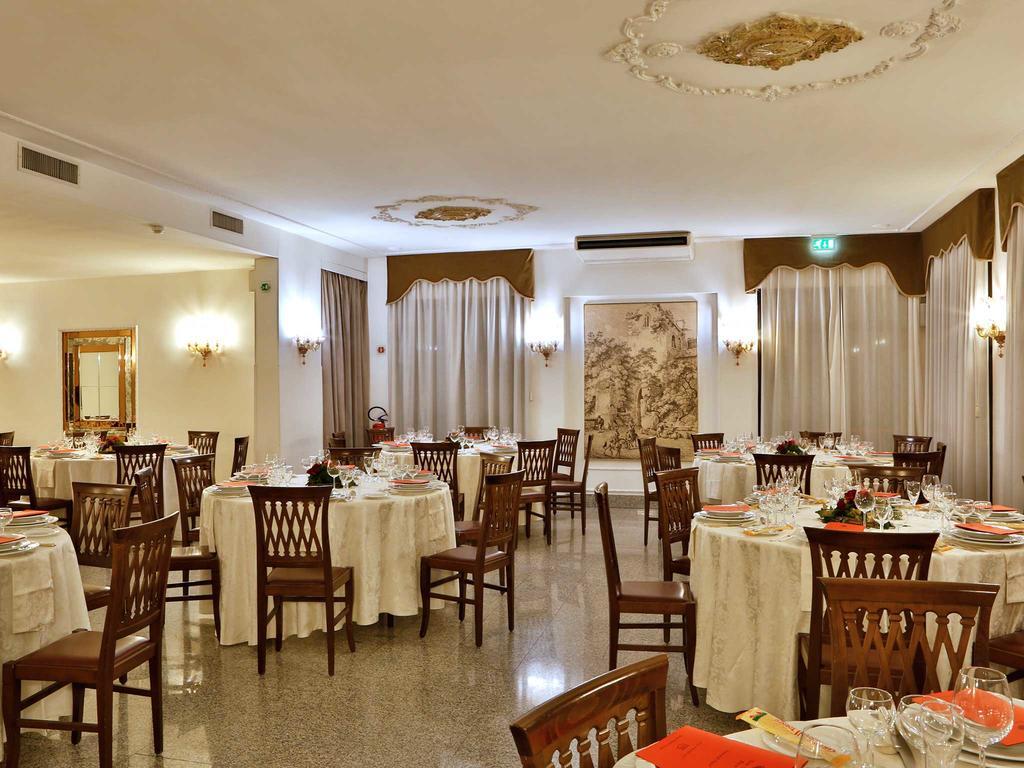 Hotel Windsor Savoia Assisi Bagian luar foto