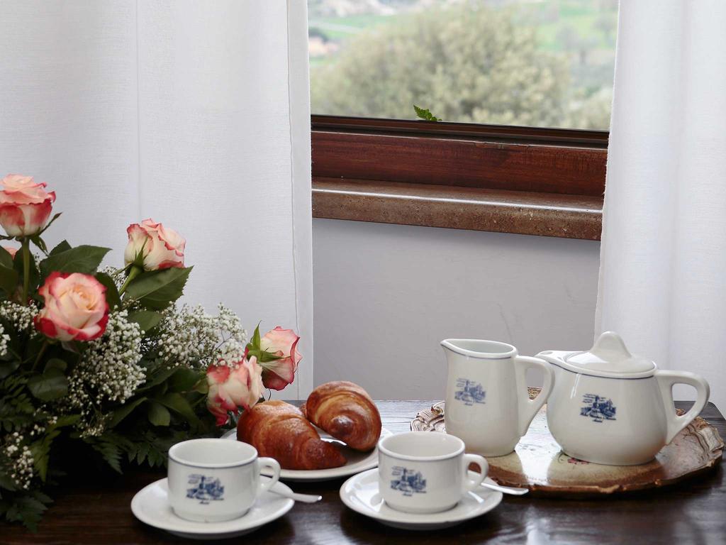 Hotel Windsor Savoia Assisi Bagian luar foto